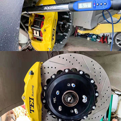 comprar Kit de freno de calibre de 4 pistones para carreras con disco de alta carga de carbono de 355 * 32 mm para carreras y pastillas de freno para Hyudnai Veloster 18 pulgadas Fabricación en línea