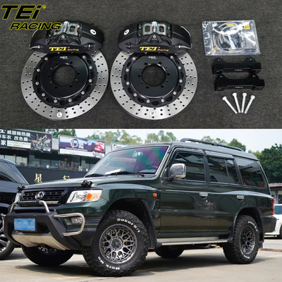 comprar Kit de freno delantero grande 4 pinzas de pistón con rotor 330x28mm sistema de freno automático BBK para Leopard Q6 17 pulgadas llano de coche Fabricación en línea