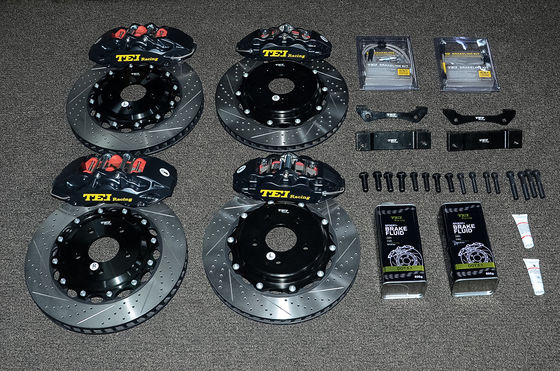 comprar Kit de freno grande 355 * 32mm rotor para Infiniti G37 delantero 4 pistones calibre con 345 * 28mm rotor para la rueda trasera de 18 pulgadas Fabricación en línea